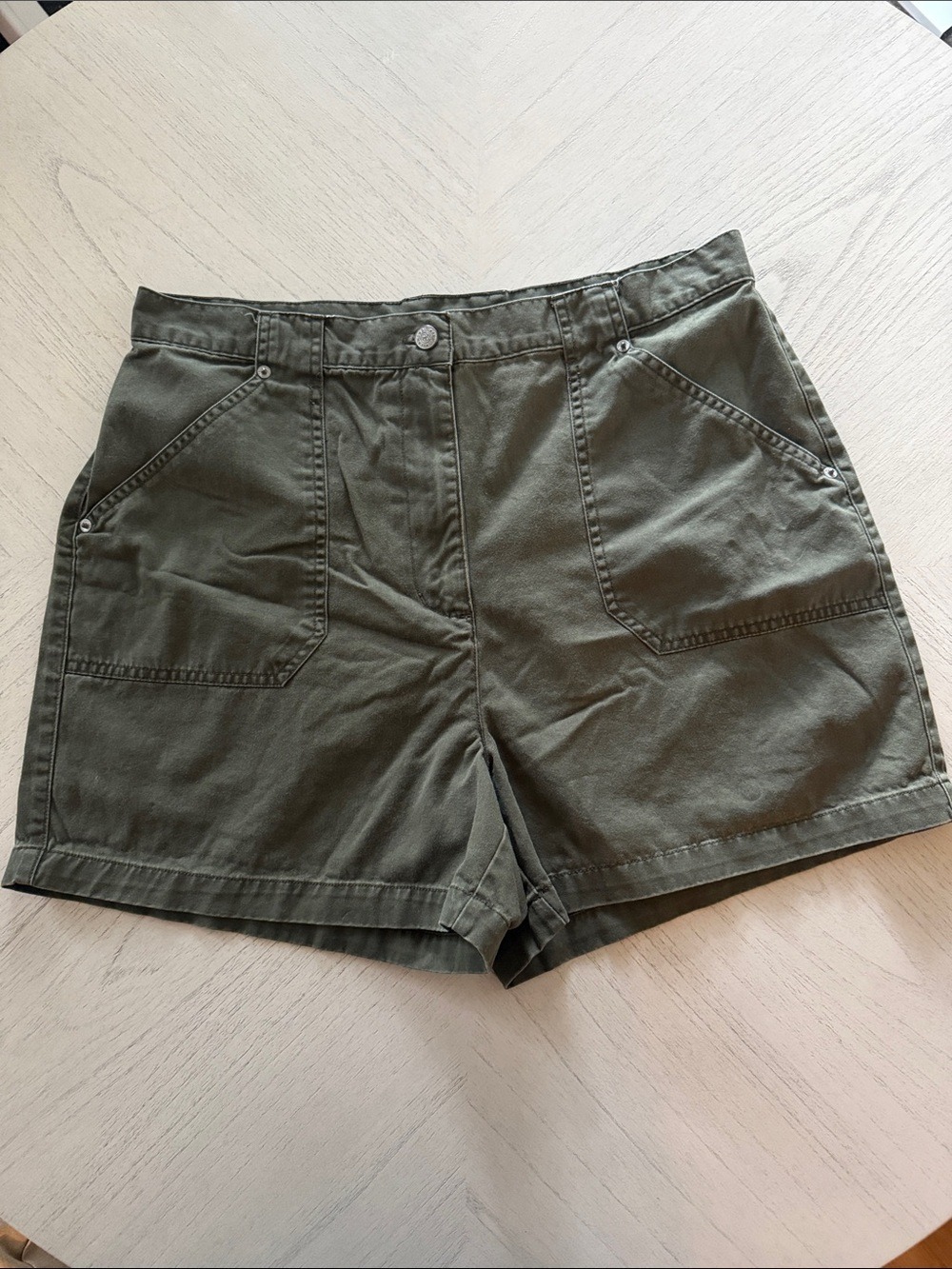 Vintage Bill Blass Green High Rise Utility Shorts - Size 16 - [PH1119]
